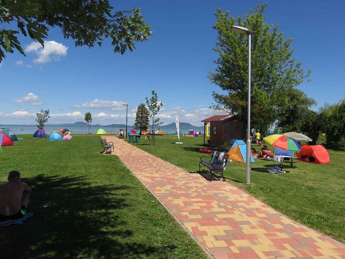 Holiday Home Balatonmariafurdo, Somogy 1 Balatonkeresztúr المظهر الخارجي الصورة